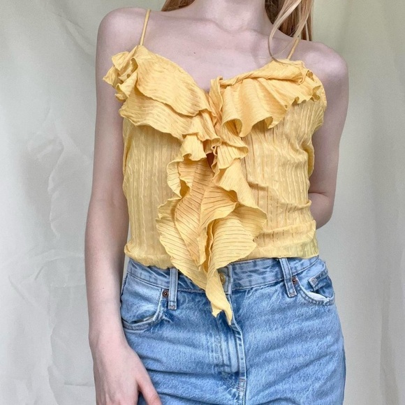 NWT - Zara Yellow Ruffle Front Cami - Size S - Picture 4 of 5
